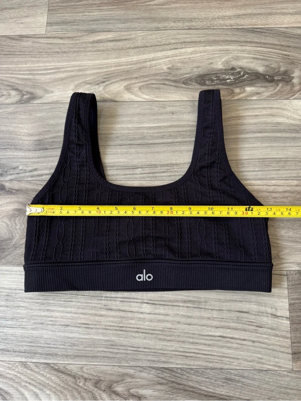 Alo Yoga Black Seamless Cable Knit Sports Bra Size Small